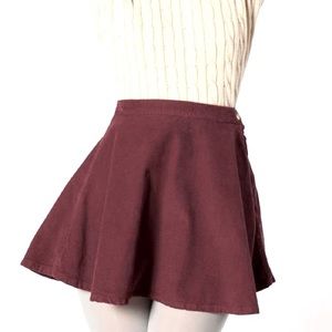 American Apparel Burgundy Corduroy Skirt (Size M)